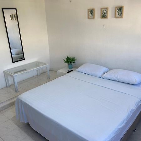 Habitaciones Independientes Cerca Al Aeropuerto 3 Cartagena Exterior foto